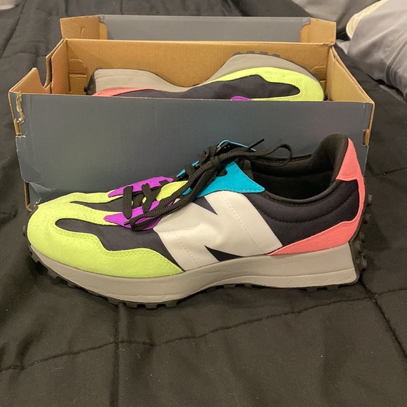 New Balance Multi-Color shoes - Picture 2 of 2
